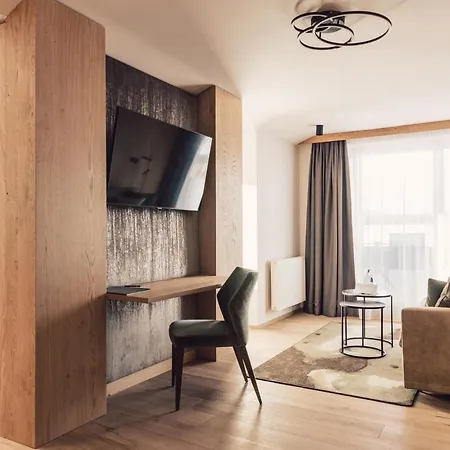 Hotel Schoene Aussicht Sölden