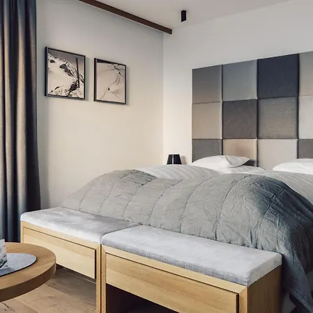 Hotel Schoene Aussicht Sölden