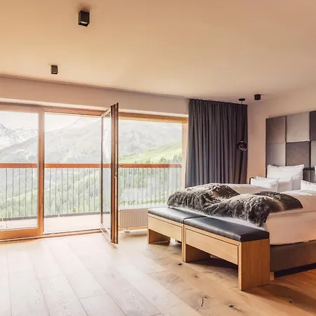 Schoene Aussicht 4* Sölden