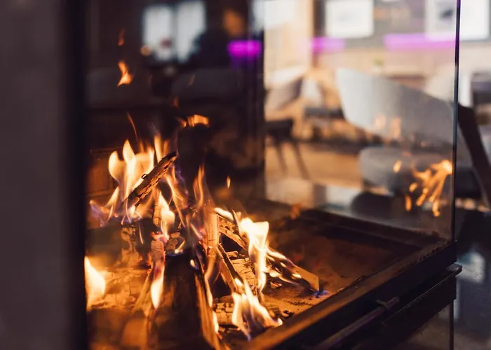 Отель Schoene Aussicht 4*