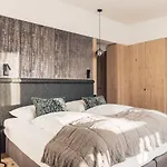 Schoene Aussicht Hotel 4*