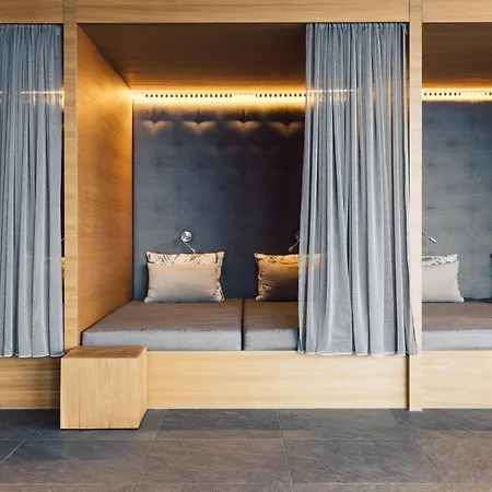 מלון Schoene Aussicht זולדן