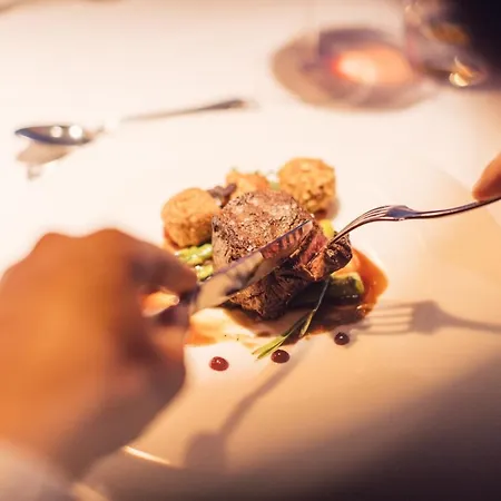 Schoene Aussicht 4* זולדן