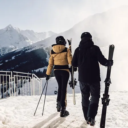 Schoene Aussicht 4* זולדן