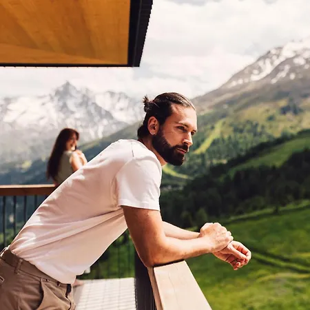 Schoene Aussicht سولدن