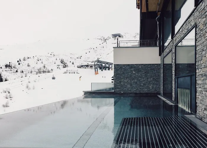 Schoene Aussicht Hotel 4*