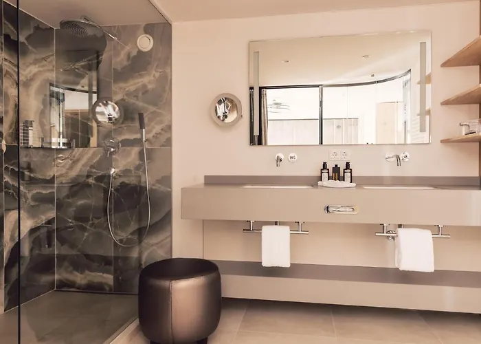 Schoene Aussicht מלון זולדן