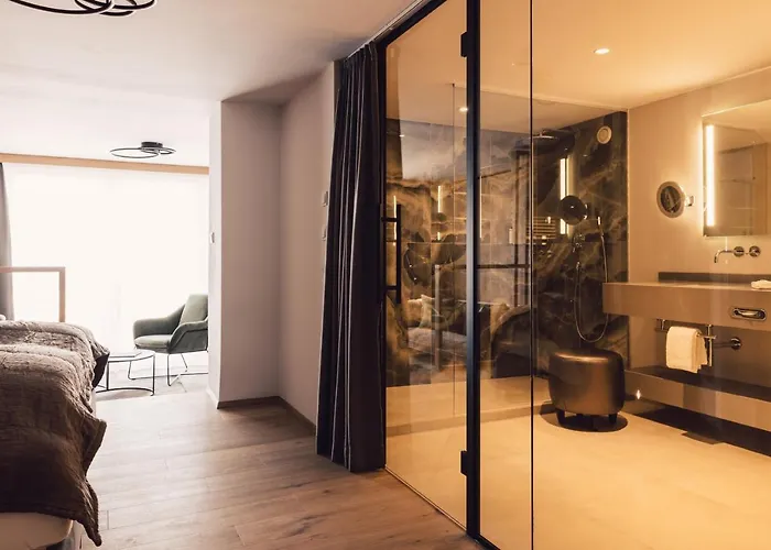 Schoene Aussicht 4* זולדן